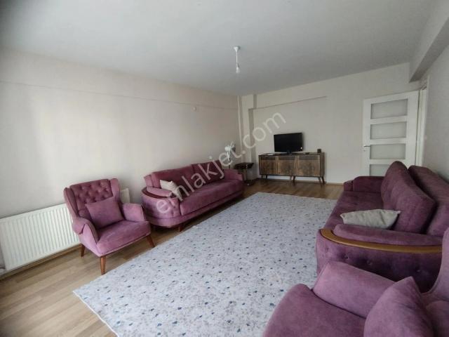 Yalova Adnan Menderes Mah. Eşyalı Kiralık 3+1 Daire