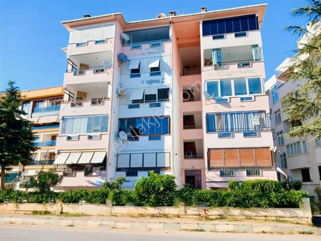 Yalova Armutlu Ful Eşyalı 2+1 Daire
