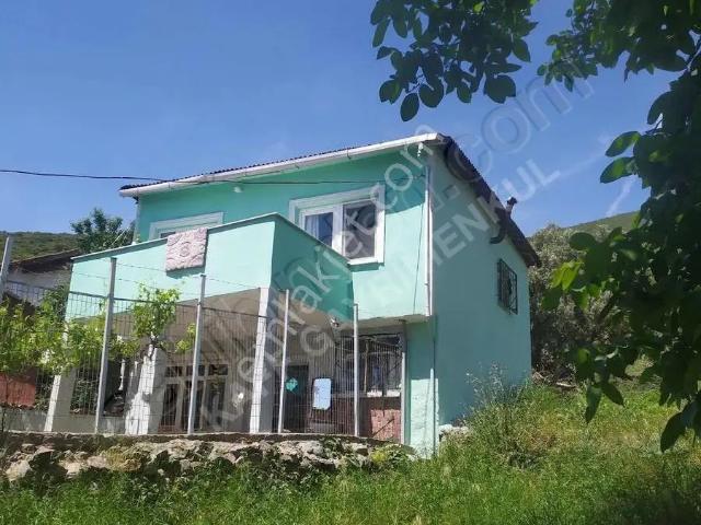 Yalova Armutlu Kapaklıda Satılık Bahçeli 2+1 Müstakil Ev