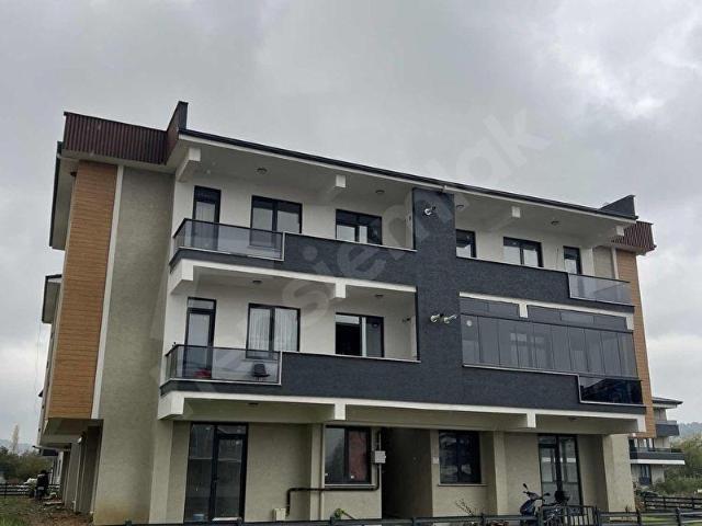 YALOVA GAYRİMENKUL'DEN FIRSAT 1+1 DAİRE TAKASA AÇIK