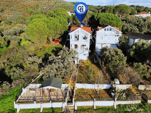 Yalova Fıstıklı'da Satılık Deniz Manzaralı Müstakil Villa