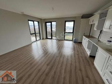 Yalova Kadıköy'de 2+1 Amerikan Mutfak Kiralık Daire