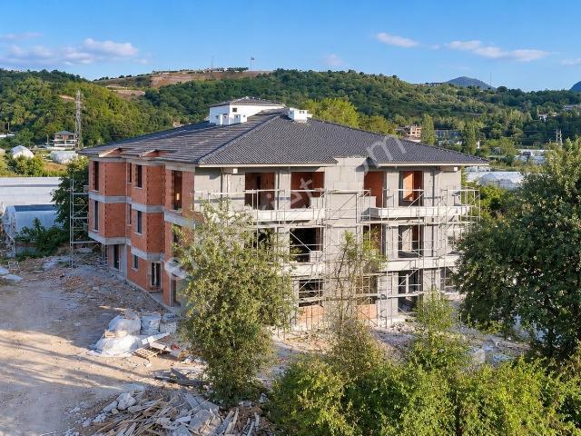 Yalova Kadıköy'de 3+1 Arakat Satılık Daire