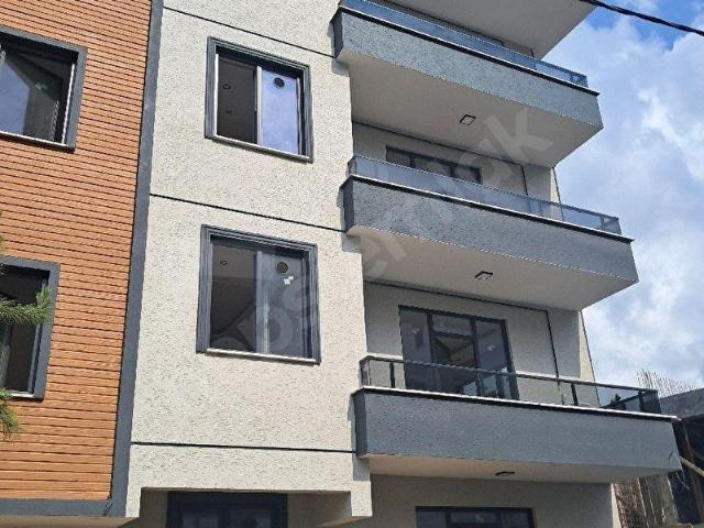 YALOVA ÇİFTLİKKÖY M.A.E MAH. DE 3+1 SIFIR KİRALIK DAİRE