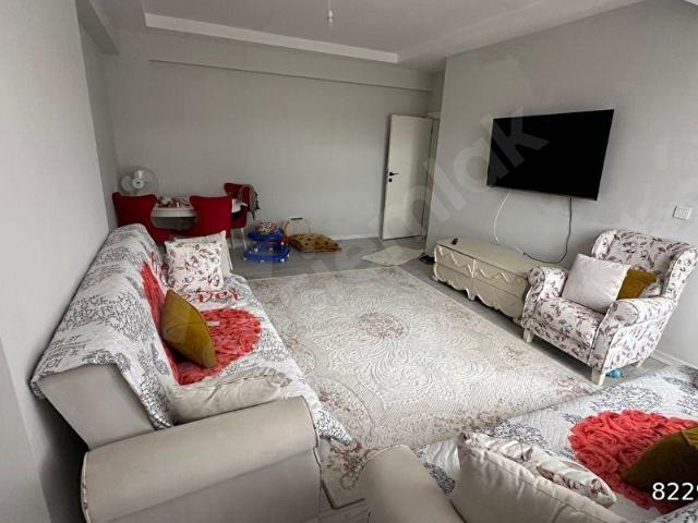 YALOVA ÇİFTLİKKÖY SULTANİYE MAHALLESİN DE YENİ BİNADA 2+1 ARAKAT 90m2 SATILIK DAİRE