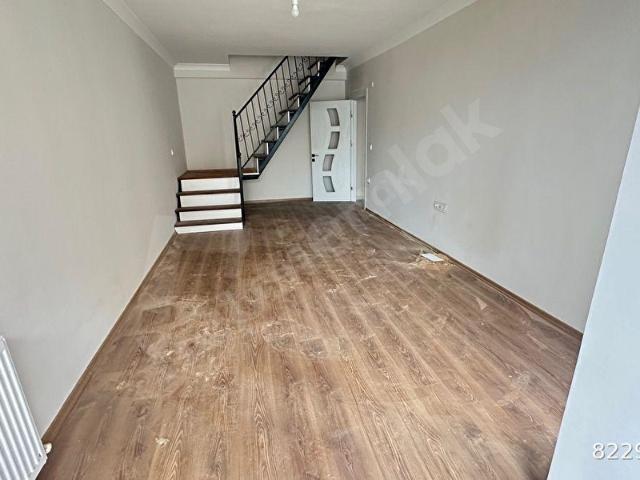 YALOVA ÇINARCIK TEŞVİKİYE SAHİL,DE YENİ BİNA,DA 4+1 ASANSÖRLÜ SATILIK DUBLEKS DAİRE