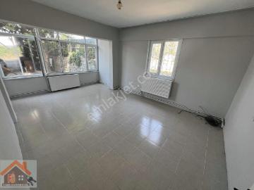 Yalova Merkez Bağlarbaşı Mahallesinde Kiralık 2+1 Daire