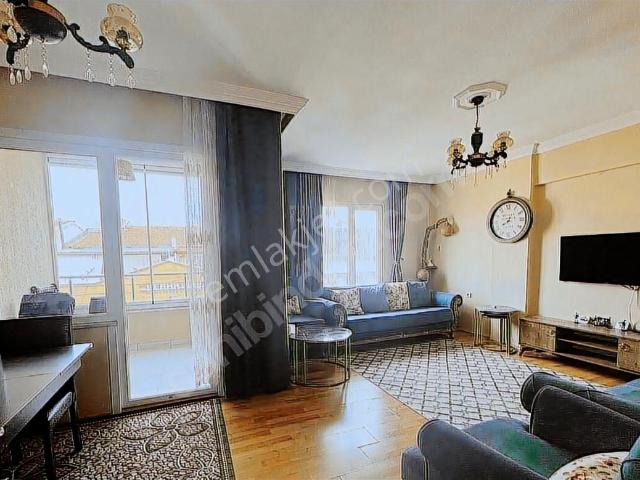 Yalova Merkez Fevzi Çakmak Satılık Eşyalı 2+1 Daire