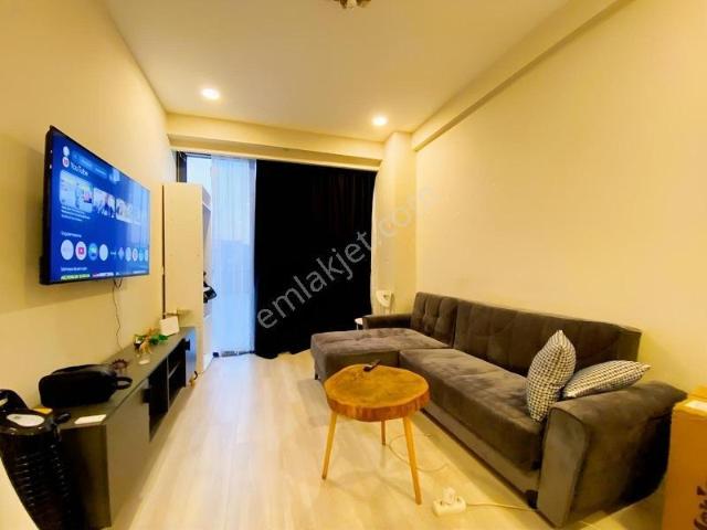 Yalova Merkez Semt 77 Havuzlu Sitede Kiracılı Yatırımlık 1+1