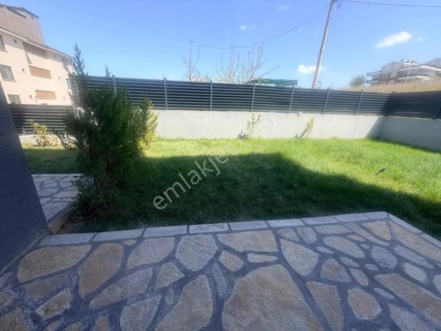 Yalova Merkezde Bahçeli, İskanlı, Yerden Isıtmalı 1+1