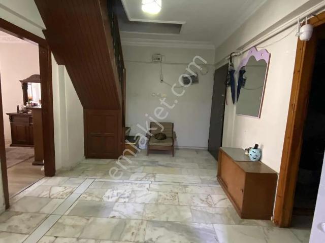 Yalova Merkezde Geniş 5+1 Dubleks Daire