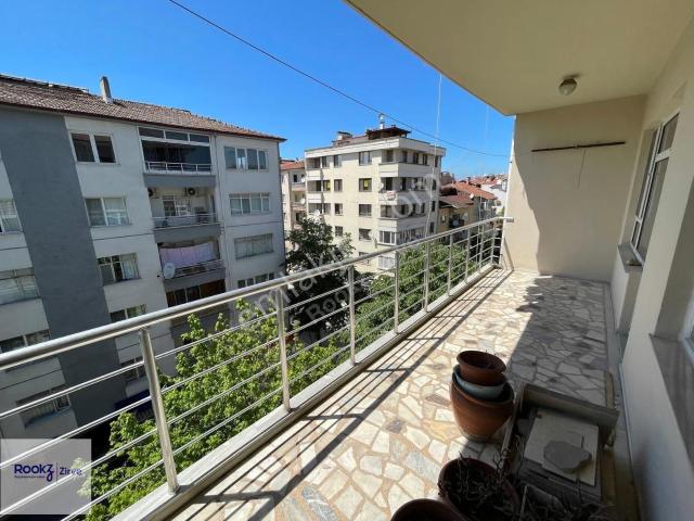 Yalova Merkezde Kiralık 2+1 Daire 98m² Net Kullanım Alanı