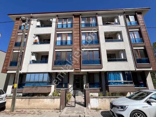 Yalova Merkezde Mustafa Kemal Paşa Mah. Kiralık 2+1