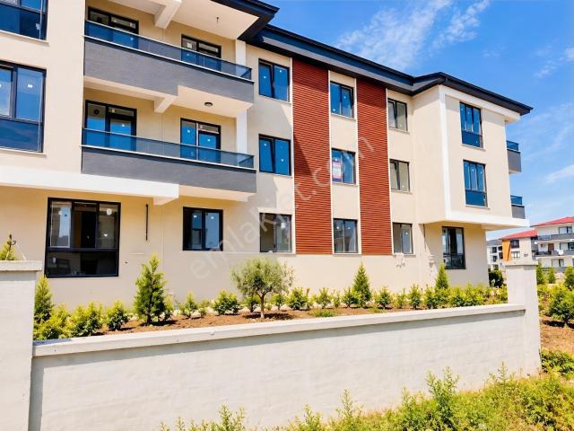 Yalova Merkezde Sıfır 2+1 Amerikan Mutfak Asansörlü