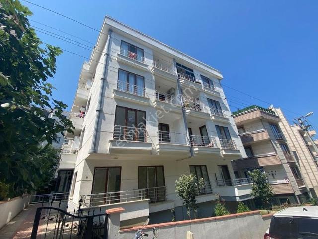 Yalova Çınarcık Taşlimanda Arakat Yeni Binada 2+1 Daire