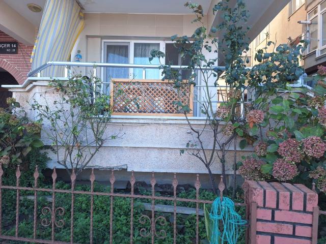 Yalova Çınarcıkta Satılık 2+1 Deniz Manzaralı Daire