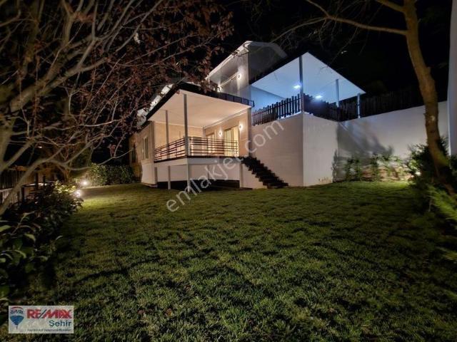 Yalova Remax Şehir'den Sakura Park'ta Satılık Lüks Villa