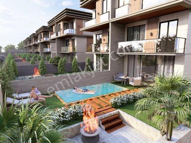 Yalova Tavşanlı Da Lüks Havuzlu Tripleks Villa