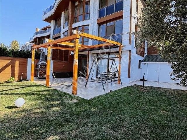 Yalova Termal Akköyde Eşsiz Deniz Manzaralı 5+2 Müstakil Villa