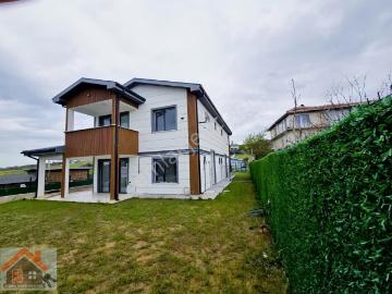 Yalova Termal Akköyde Satılık Villa