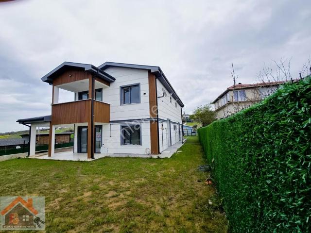 Yalova Termal Akköyde Satılık Villa