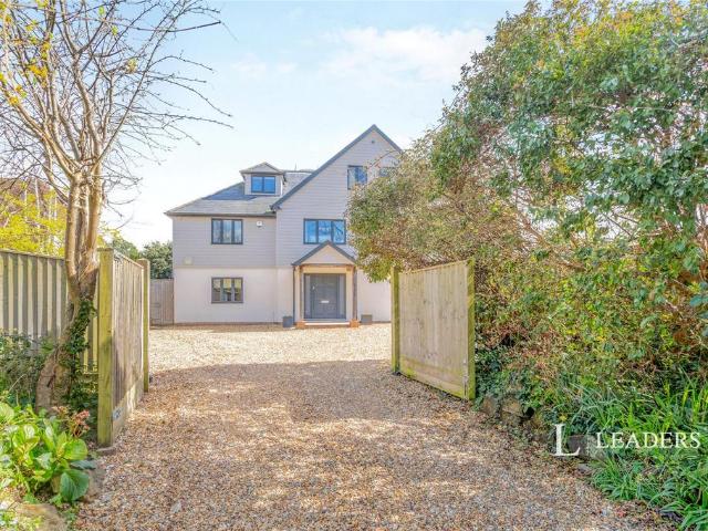 Yapton Road, Middleton on Sea, Bognor. 7 bed detached house to rent £5,250 pcm £1,212 pw