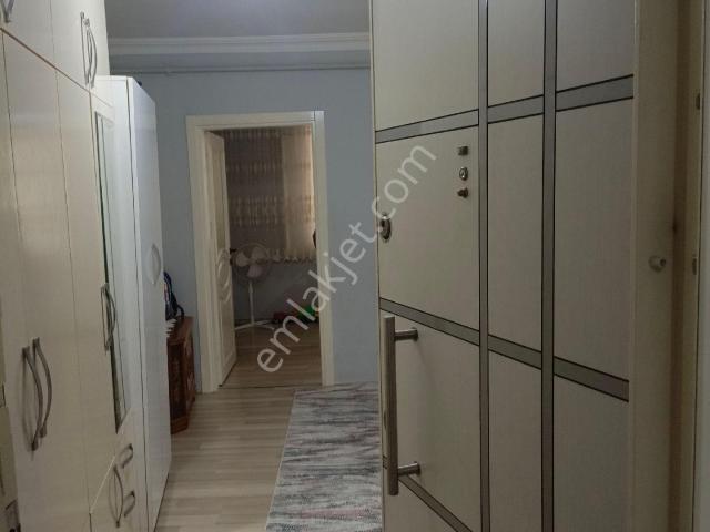 Yapıtürk Gayrimenkul’den Rize Merkez Çarşı Mahallesi’n De 103 M² Brüt,86 M² Net 2+1 Satılık Daire