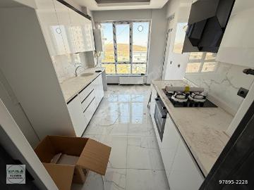 YAPRACIK ARDIÇ TOWER'DA,BAĞIMSIZ MUTFAKLI 2+1 KİRALIK DAİRE