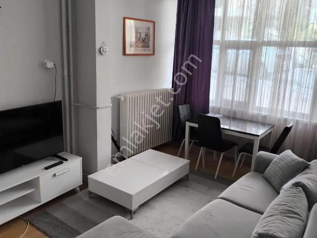 Yaprak Sokakta Mobılyalı, Otoparklı 3+1 Kıralık