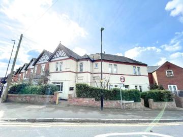 Yarborough Road, Lincoln LN1, 2 bed flat to rent, £775 pcm | PrimeLocation