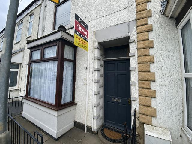 Yarborough Terrace, New Holland DN19, 3 bed terraced house to rent, £595 pcm | PrimeLocation