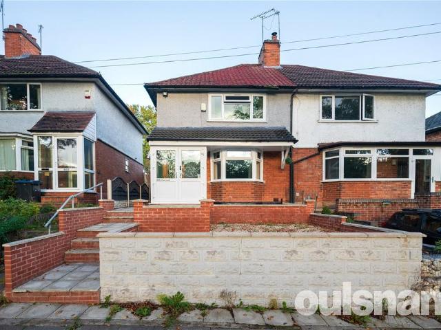 Yardley Wood Road, Birmingham, West. 3 bed semi detached house to rent £1,400 pcm £323 pw