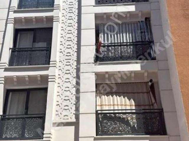 Yarhasanlar'da Kafeler Sokağı'na Yakın 3 Yıllık 2+1 Satılık Dair