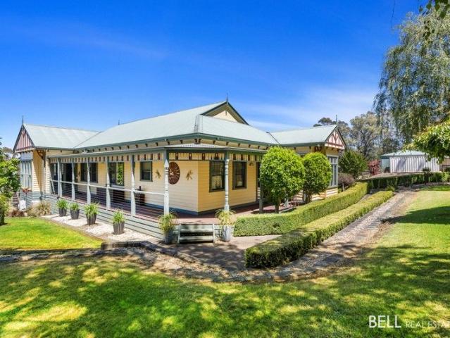 Yarra Valley Living on Glorious Acreage Paradise