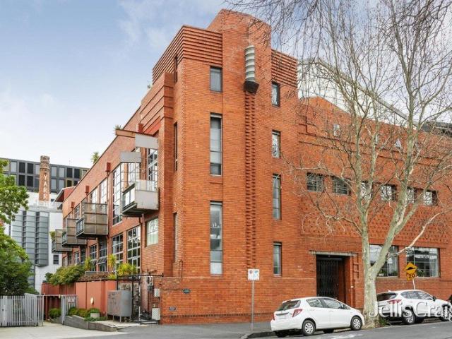 Yarra calm, city verve & warehouse chic