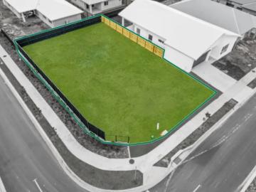 Land for sale in Bribie Island