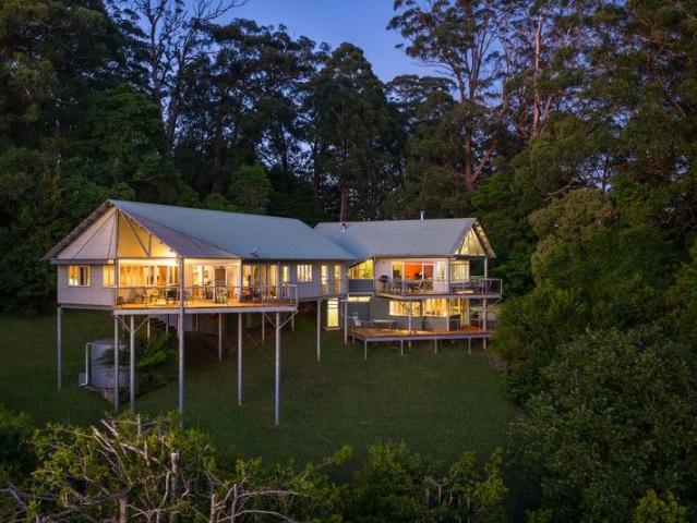 Yarrawa Hill | A Cinematic Homestead with Infinite Horizons