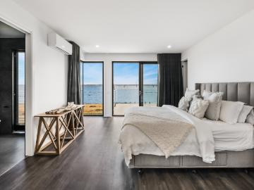 Yarrawonga 74 Silverwoods Boulevard