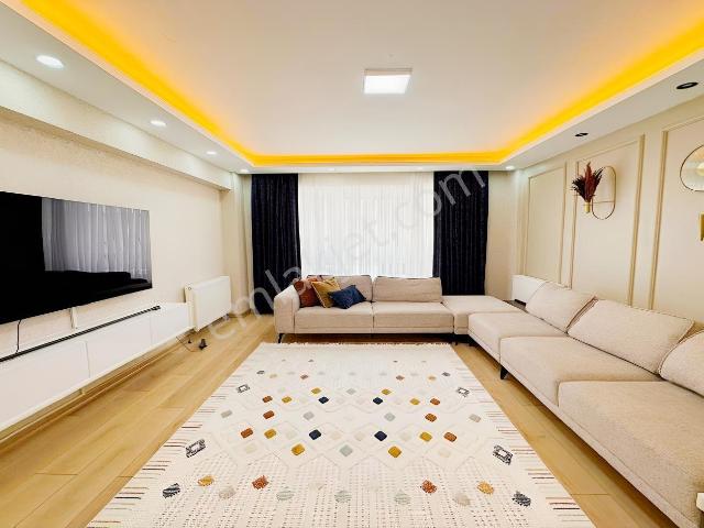 Yasa'dan Bağlum Merkez'de 3+1 Full Yapılı Satılık Daire