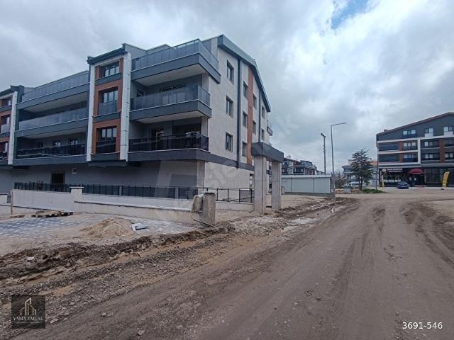 YASİN'DEN, CADDE ÜZERİ, ARA KAT, BAĞIMSIZ MUTFAKLI, KULLANIŞLI