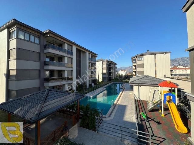 Yasinkuzu'dan Cattavilla City'de Satılık 4+1 Katta Lüx Daire