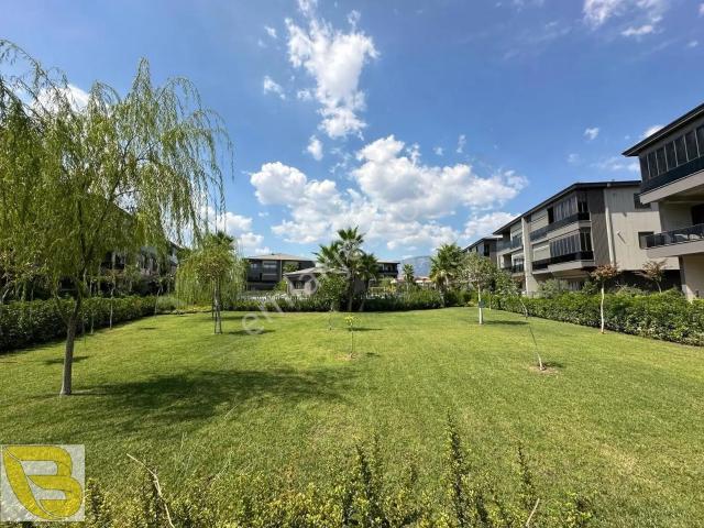 Yasinkuzu'dan Cattavilla Premium'da Kiralık 4+1 Lüx Daire