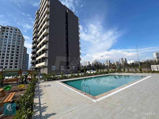 Yatırımcıdan Acil Satılık! Çeşmeli'de 5 Yıldızlı Otel Konseptinde Sıfır 1+0