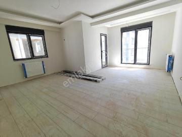 Yatırım'dan Pendik Sahil'de Marmaraya Yakın Ara Kat Geniş 2+1