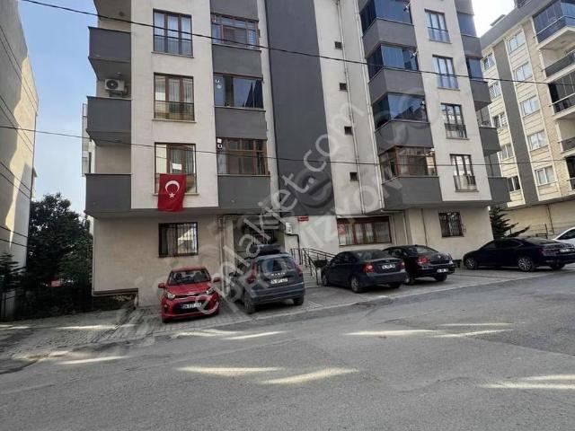 Yatırımlık Ara Kat Daire Ebeveyn Banyolu