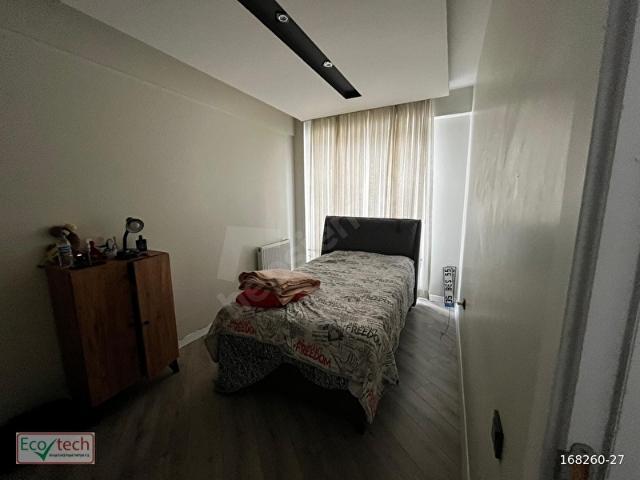 Yatırımlık şehir merkezinde hazır kiracısı olan 14000 1+1 içi yapılı daire