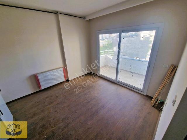 Yatırımlık 1+1 Balkonlu, Yüksek Kira Getirili Satılık Lüx Daire