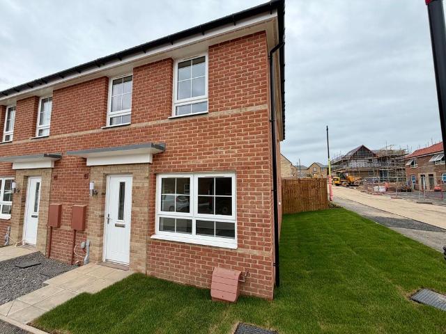 Yates Gardens, Wynyard, TS22 3 bed semi detached house to rent £1,250 pcm £288 pw