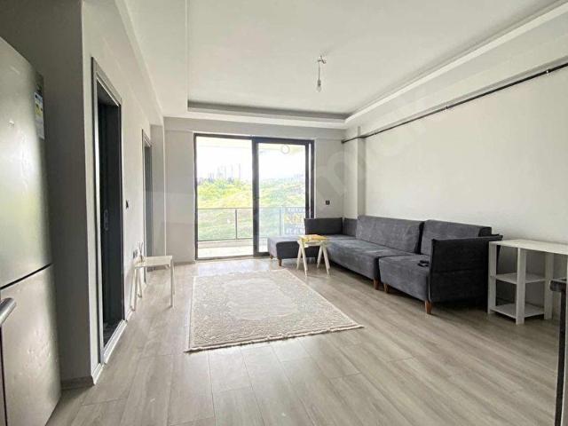 YATIRIMKENT'TEN YEŞİLDERE BULVARINDA EŞYALI SATILIK 1+1 DAİRE