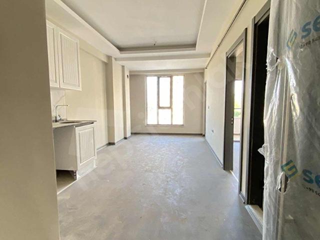 YATIRIMKENT'TEN ŞEHİR HASTANESİNİN ALTINDA 1+1 SATILIK DAİRE